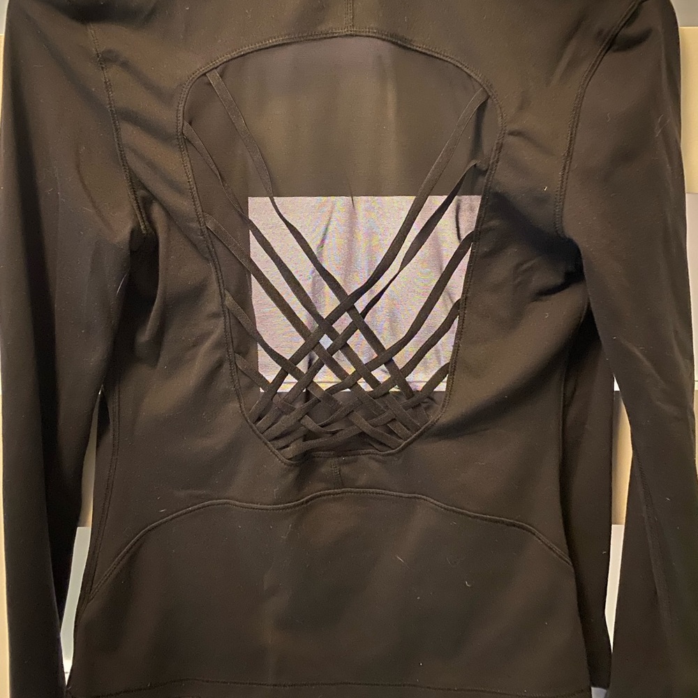 Mesh, stretch, ribboned cross back jacket